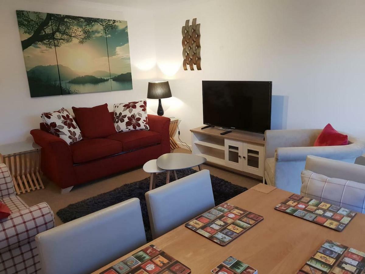 Chic Flat At Hairmyres Hospital & Train Station Apartment East Kilbride Luaran gambar