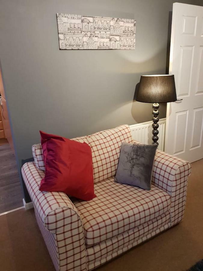 Chic Flat At Hairmyres Hospital & Train Station Apartment East Kilbride Luaran gambar