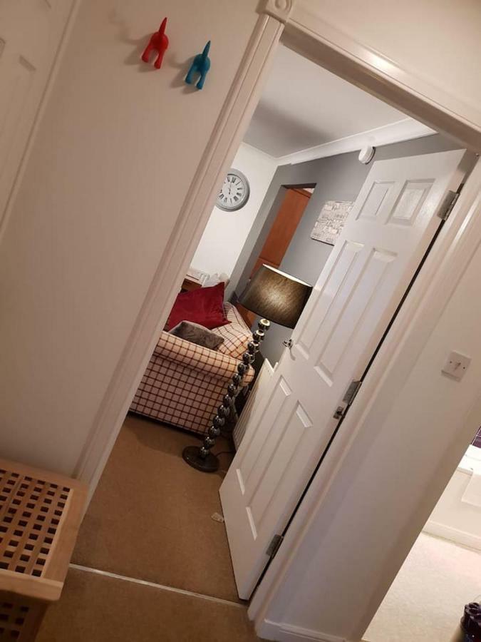 Chic Flat At Hairmyres Hospital & Train Station Apartment East Kilbride Luaran gambar